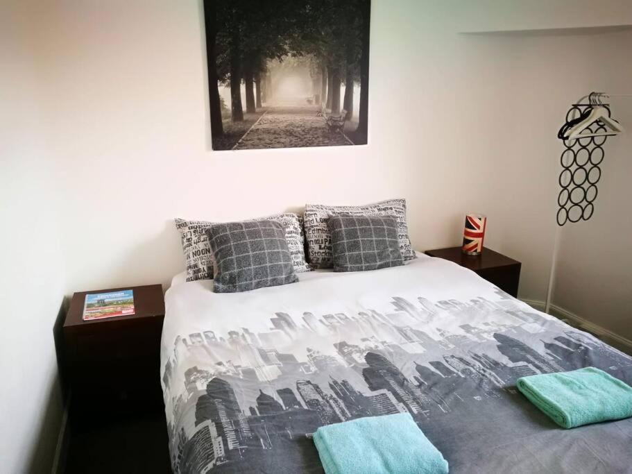 The Kingsview Townhouse - Boutique Hostel Edinburgh Ngoại thất bức ảnh