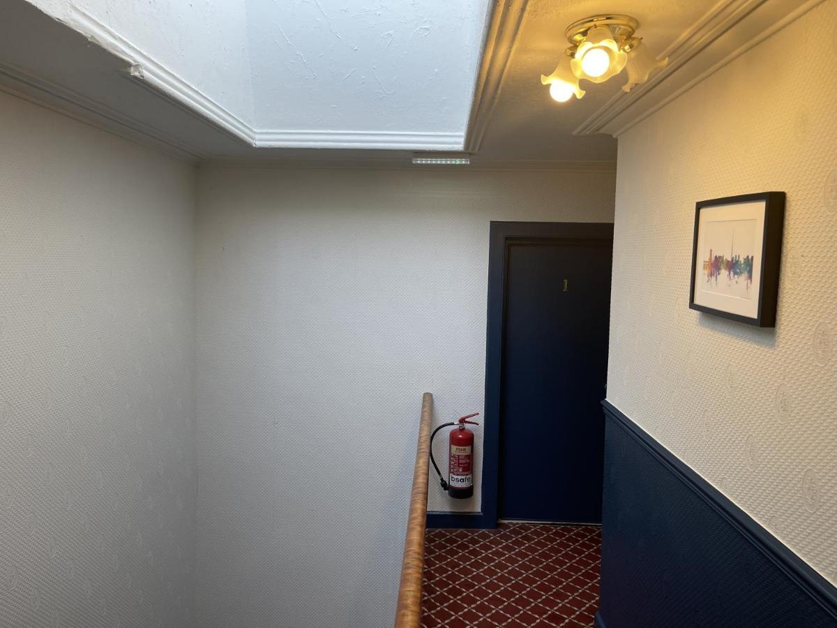 The Kingsview Townhouse - Boutique Hostel Edinburgh Ngoại thất bức ảnh