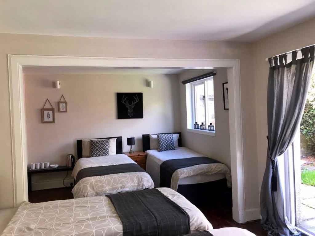 The Kingsview Townhouse - Boutique Hostel Edinburgh Ngoại thất bức ảnh