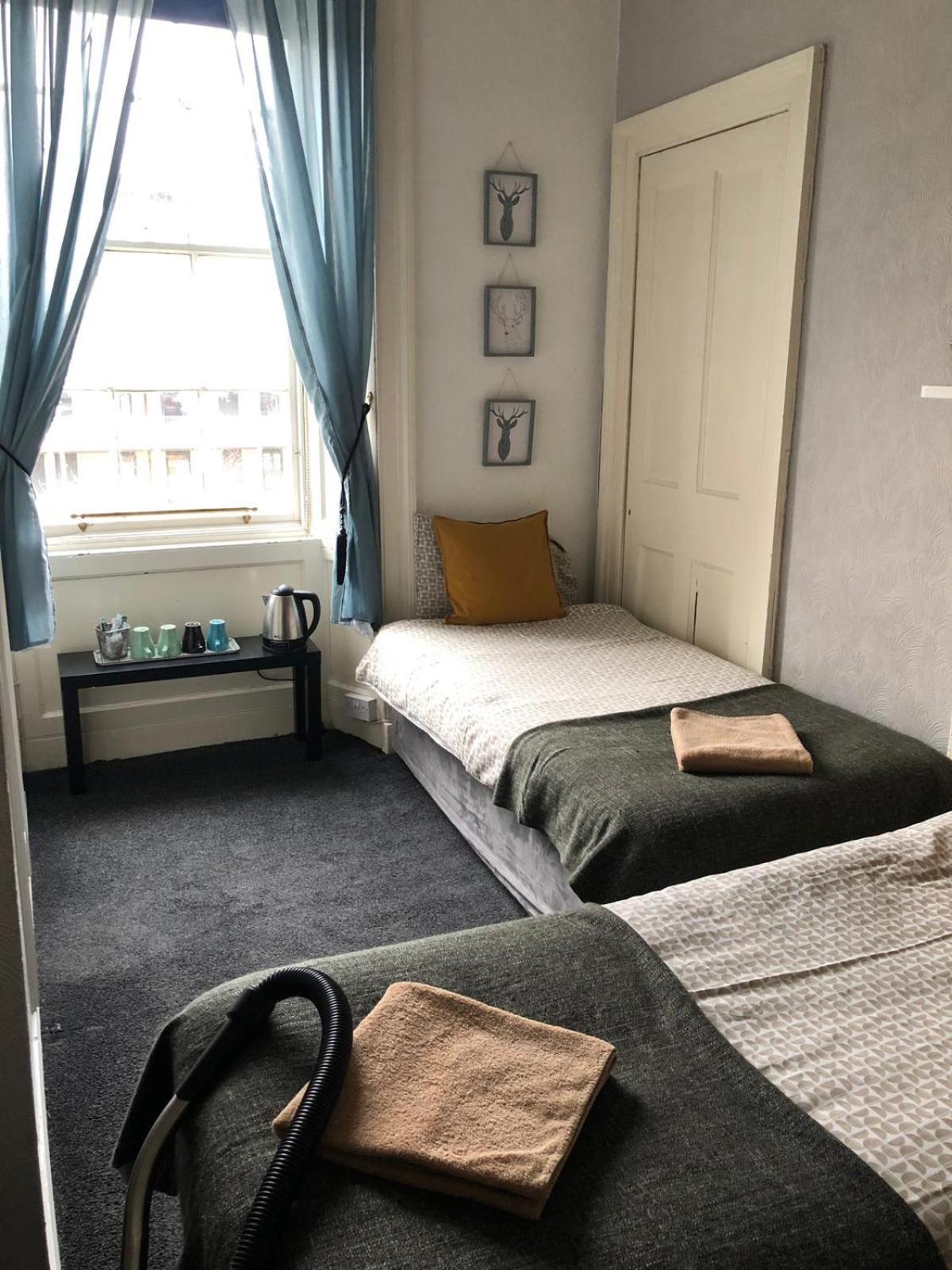 The Kingsview Townhouse - Boutique Hostel Edinburgh Ngoại thất bức ảnh